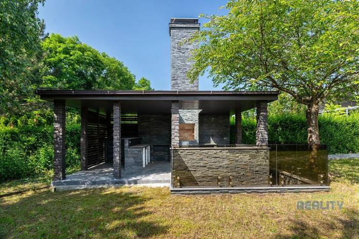 Prodej rodinného domu, Praha - Libeň, Lhotákova, 241 m2