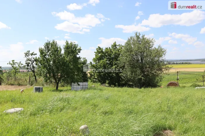 Prodej garáže, Horní Věstonice, U Venuše, 165 m2