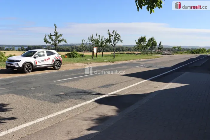 Prodej garáže, Horní Věstonice, U Venuše, 165 m2