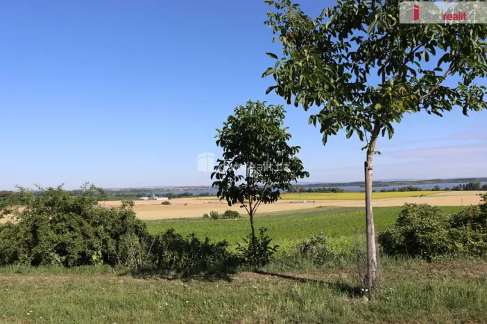 Prodej garáže, Horní Věstonice, U Venuše, 165 m2