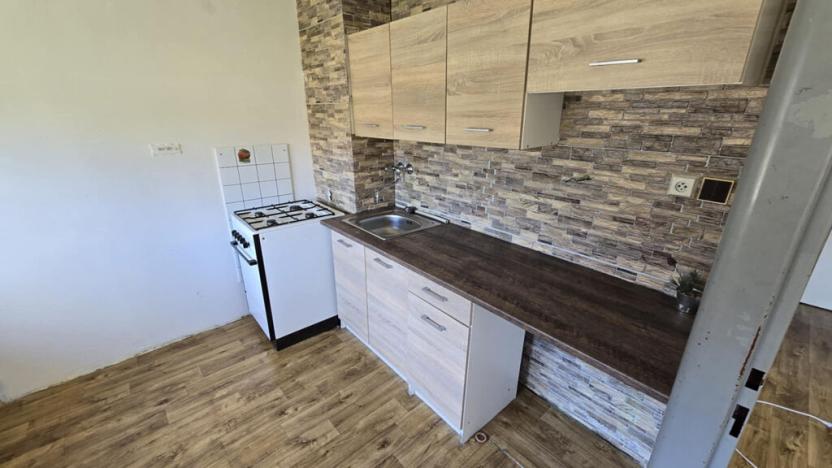 Pronájem bytu 1+1, Litvínov - Horní Litvínov, Valdštejnská, 34 m2