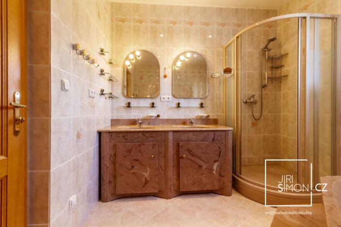 Prodej rodinného domu, Hořovice, Lipová, 495 m2