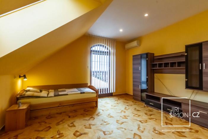 Prodej rodinného domu, Hořovice, Lipová, 495 m2