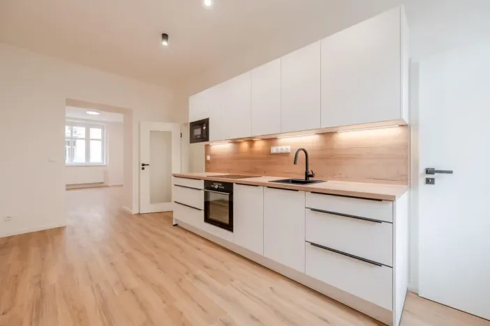 Pronájem bytu 2+1, Praha - Smíchov, Ke Koulce, 76 m2