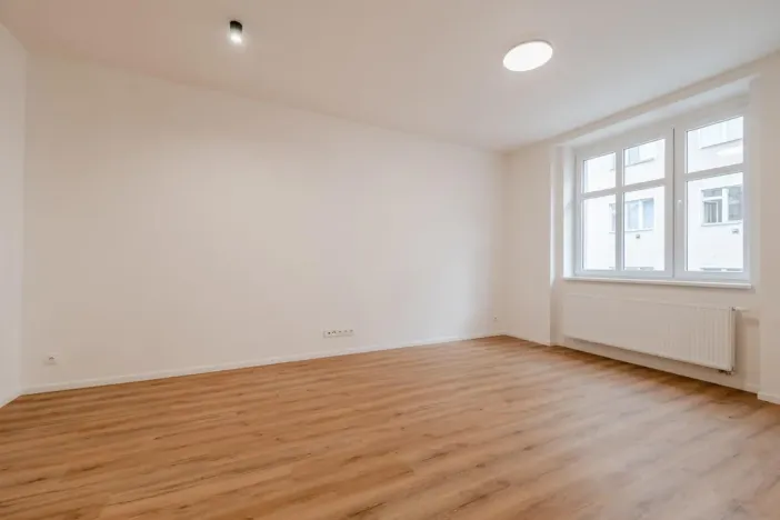 Pronájem bytu 2+1, Praha - Smíchov, Ke Koulce, 76 m2