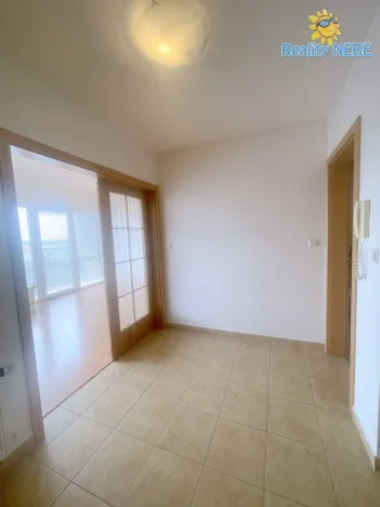 Pronájem bytu 3+kk, Praha - Háje, Tatarkova, 83 m2