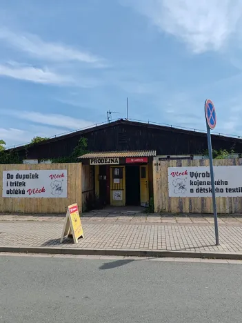 Prodej obchodního prostoru, Hradec Králové, Kalendova, 600 m2