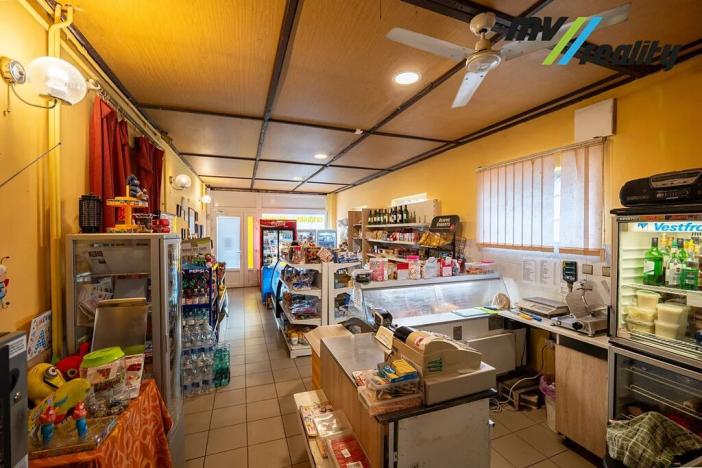 Pronájem obchodního prostoru, Lysá nad Labem, Palackého, 150 m2