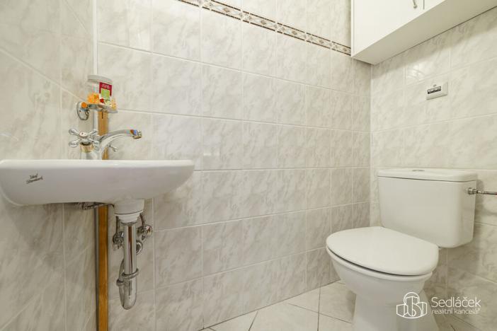 Prodej bytu 3+1, Karlovy Vary - Tašovice, 132 m2