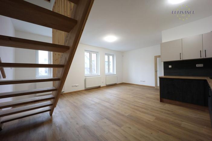 Pronájem bytu 3+kk, Kladno, Jana Palacha, 113 m2