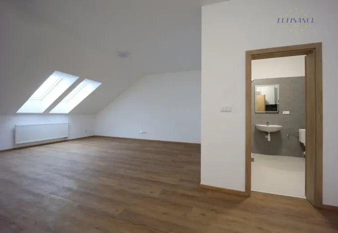 Pronájem bytu 2+kk, Kladno, Jana Palacha, 113 m2