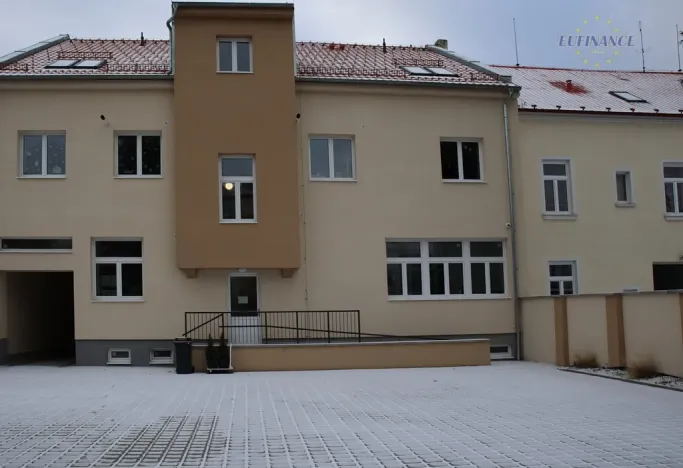 Pronájem bytu 2+kk, Kladno, Jana Palacha, 113 m2