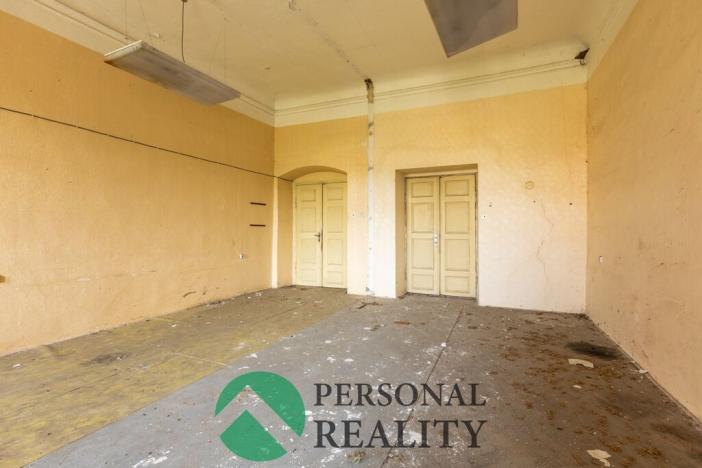 Prodej historického objektu, Libořice, 1000 m2