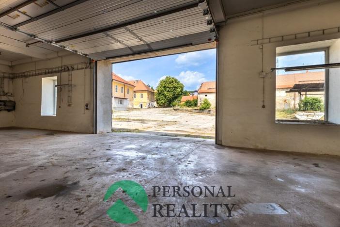 Prodej historického objektu, Libořice, 1000 m2