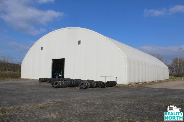 Pronájem skladu, Malý Újezd - Vavřineč, 15331 m2