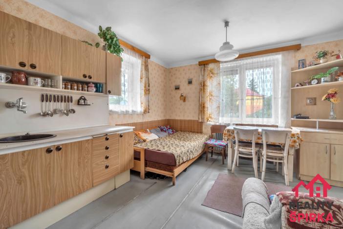 Prodej rodinného domu, Rohozná, 237 m2