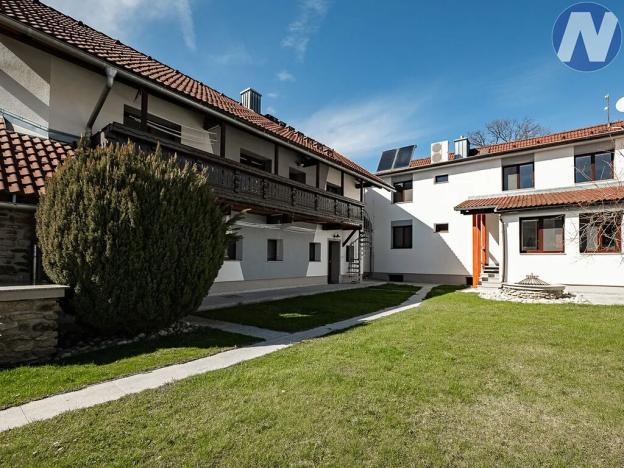 Prodej rodinného domu, Záblatí, 304 m2