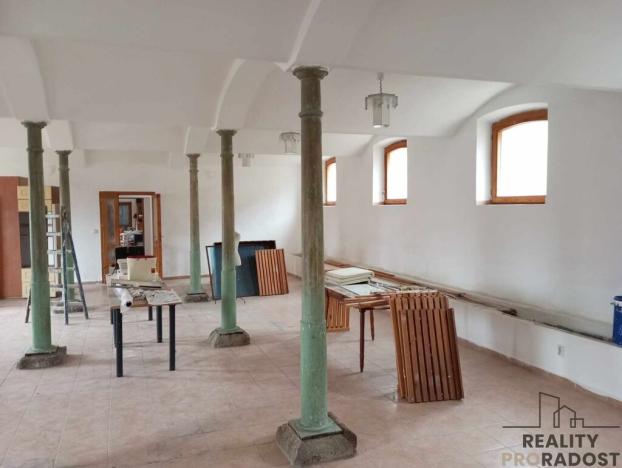 Pronájem skladu, Slaný, Pražská, 100 m2