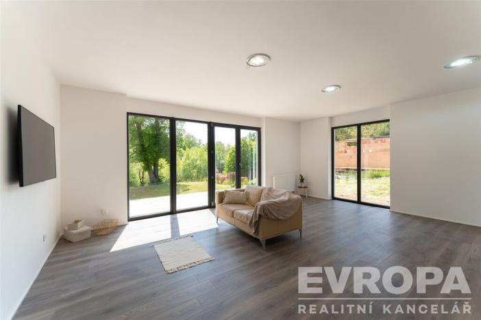Prodej rodinného domu, Bystřice - Líšno, Líšno, 230 m2