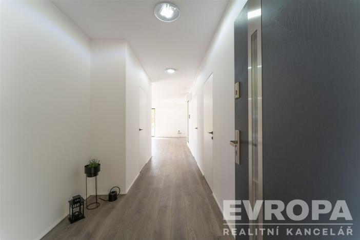 Prodej rodinného domu, Bystřice - Líšno, Líšno, 230 m2