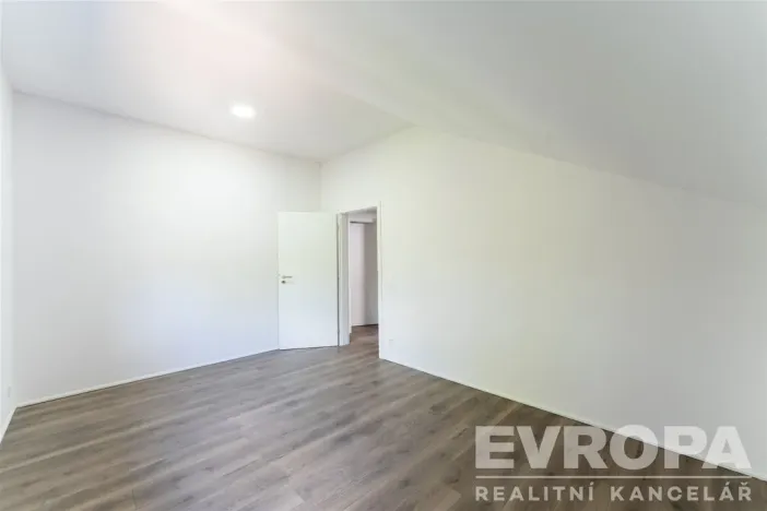 Prodej rodinného domu, Bystřice - Líšno, Líšno, 230 m2