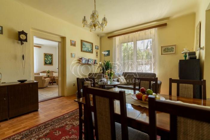 Prodej rodinného domu, Praha, Poděbradova, 206 m2