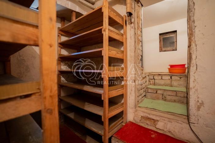 Prodej rodinného domu, Praha, Poděbradova, 206 m2