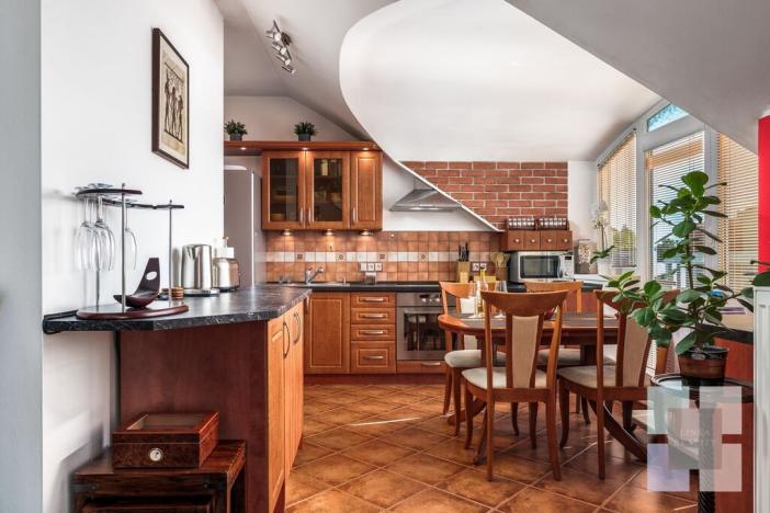Prodej bytu 3+kk, Přezletice, Pod Zahrady, 77 m2