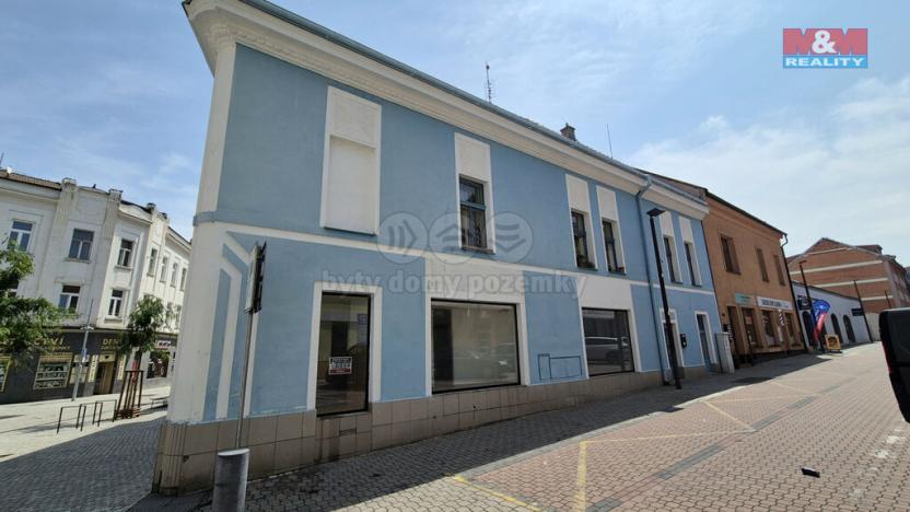 Pronájem obchodního prostoru, Kladno, Komenského, 121 m2