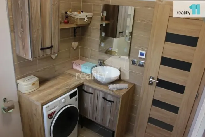 Pronájem bytu 1+1, Česká Lípa, Česká, 37 m2