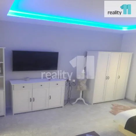 Pronájem bytu 1+1, Česká Lípa, Česká, 37 m2