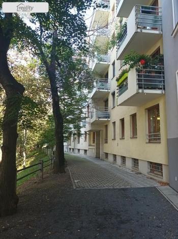 Pronájem bytu 2+kk, Praha - Michle, Magistrů, 38 m2