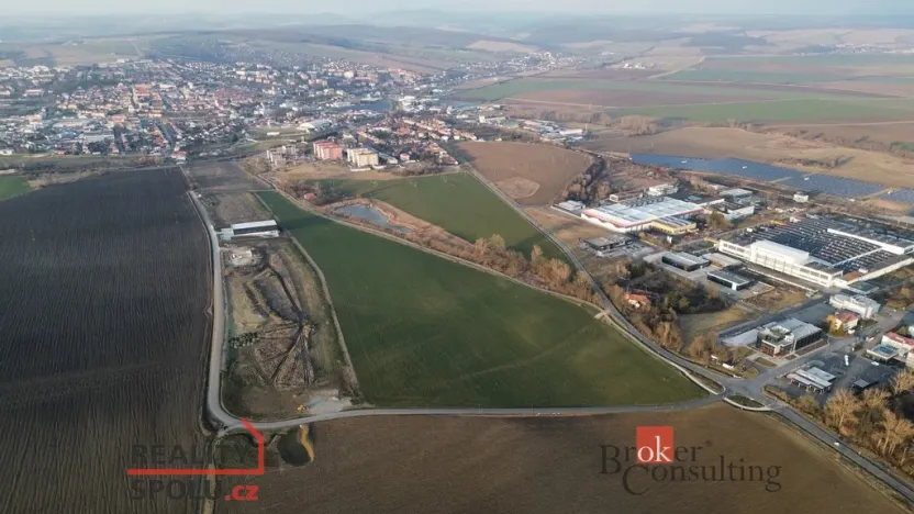 Prodej komerčního pozemku, Uherský Brod, Škrlovec, 10000 m2