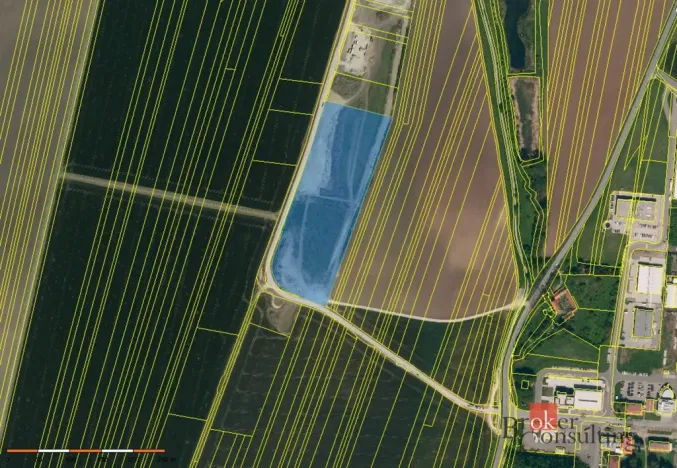 Prodej komerčního pozemku, Uherský Brod, Škrlovec, 3000 m2