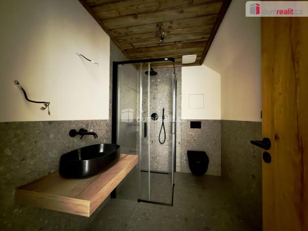 Pronájem obchodního prostoru, Harrachov, 45 m2