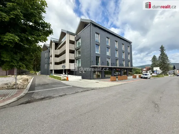 Pronájem obchodního prostoru, Harrachov, 45 m2