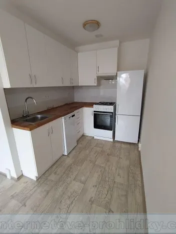 Pronájem bytu 2+kk, Praha - Chodov, Podjavorinské, 43 m2