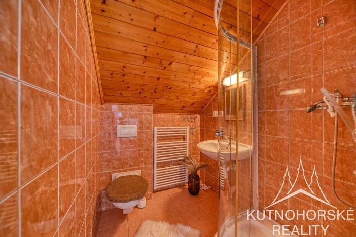 Prodej rodinného domu, Červené Janovice, 144 m2