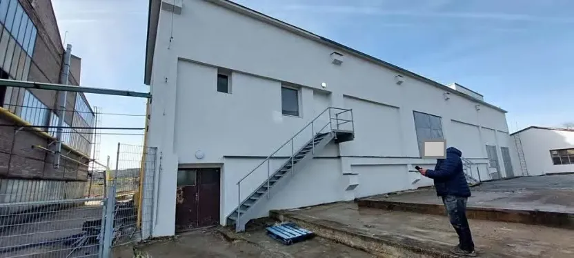 Pronájem skladu, Mníšek pod Brdy, 2210 m2