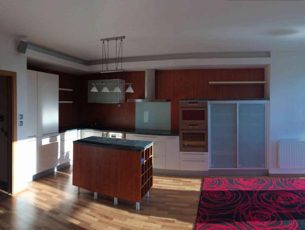 Pronájem bytu 3+kk, Praha - Vinoř, Mlázovická, 60 m2