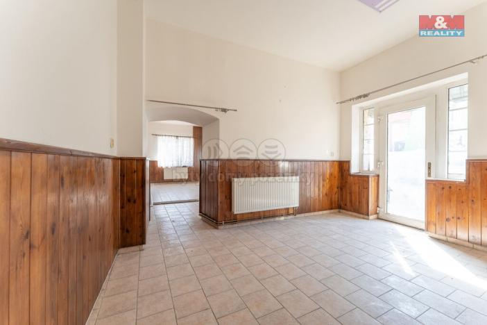 Prodej rodinného domu, Liběchov, nám. V. Levého, 1120 m2