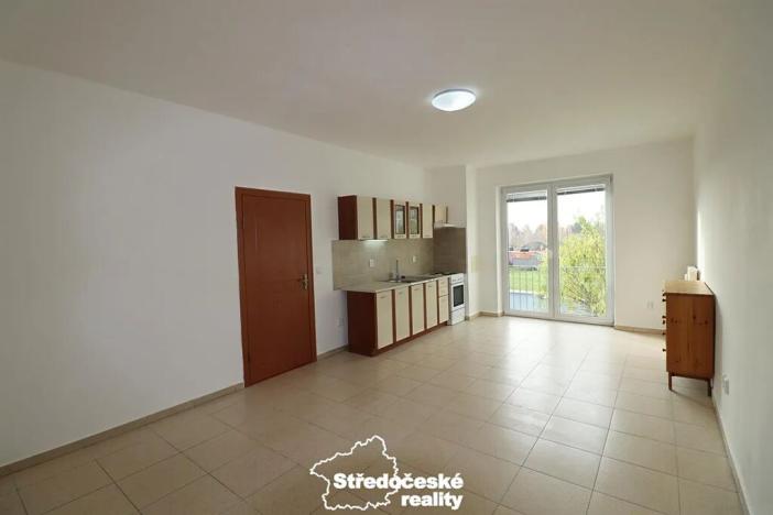 Pronájem bytu 1+kk, Praha - Újezd nad Lesy, Staroújezdská, 35 m2