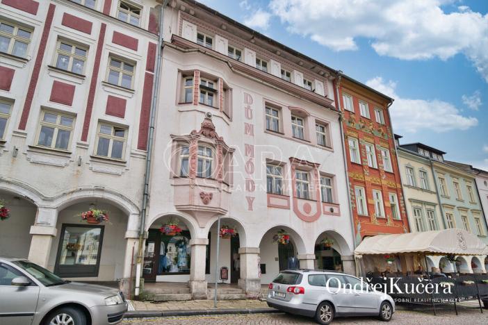 Prodej činžovního domu, Trutnov - Vnitřní Město, Krakonošovo náměstí, 857 m2