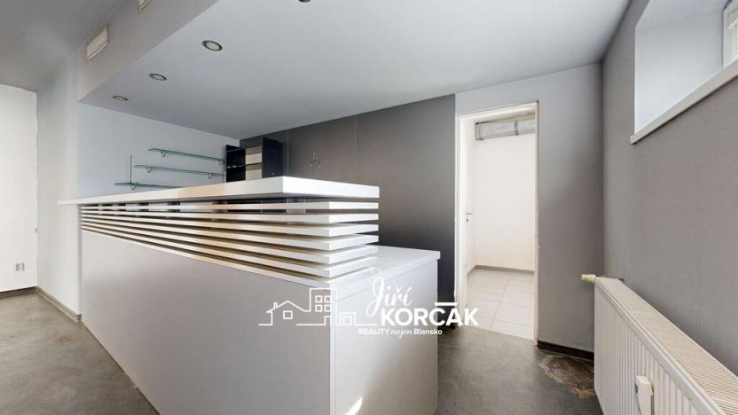 Pronájem skladu, Blansko, Sušilova, 578 m2