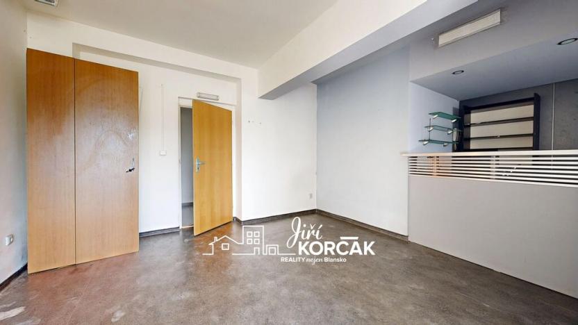 Pronájem skladu, Blansko, Sušilova, 578 m2