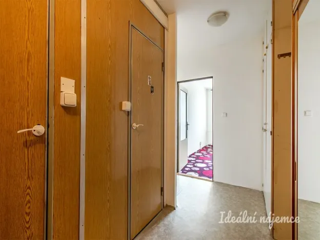 Pronájem bytu 2+kk, Praha - Letňany, Krausova, 45 m2