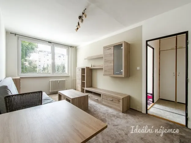 Pronájem bytu 2+kk, Praha - Letňany, Krausova, 45 m2