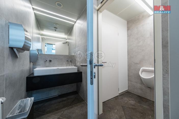 Pronájem kanceláře, Praha - Nové Město, náměstí Republiky, 194 m2