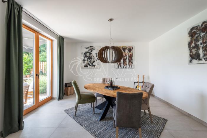 Prodej rodinného domu, Statenice, Nad Vinicí, 219 m2