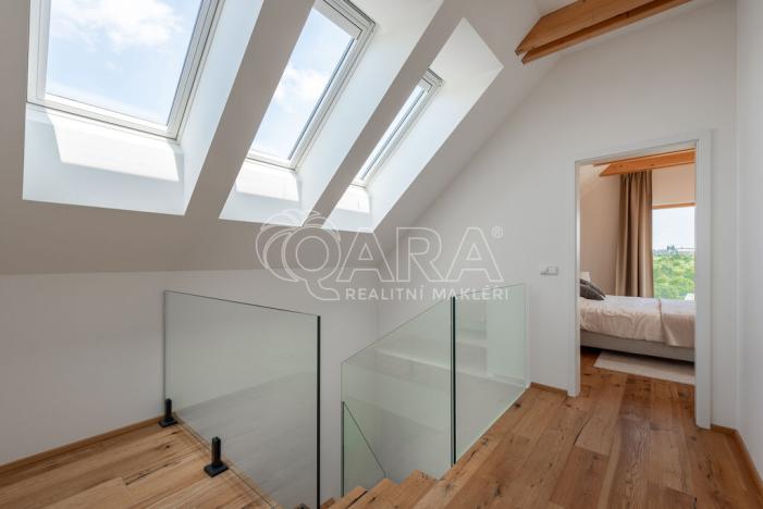 Prodej rodinného domu, Statenice, Nad Vinicí, 219 m2